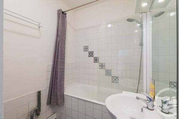 Appartement T3 à vendre  3 pièces - 51 m2 GRENOBLE - 38