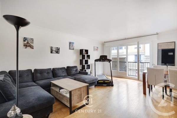 Appartement F3 à vendre  3 pièces - 63,31 m 2   PARIS  - 75017