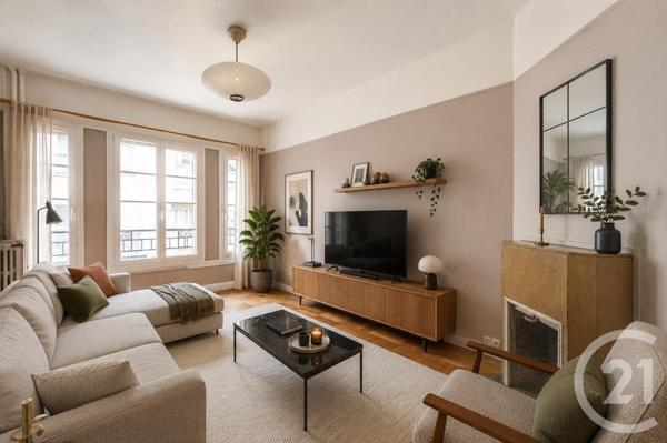Appartement F3 à vendre  3 pièces - 63,31 m 2   PARIS  - 75017