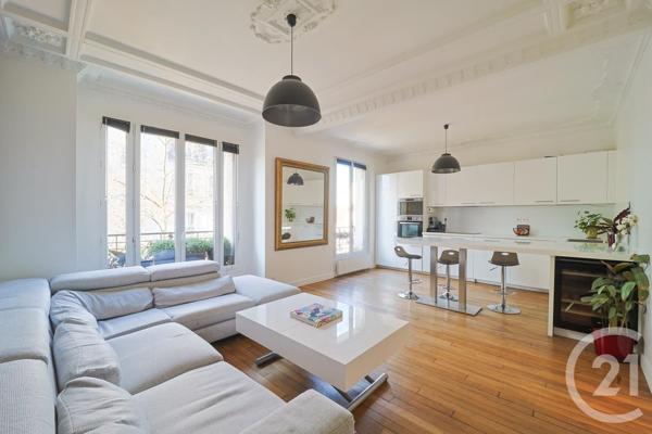 Appartement F3 à vendre  3 pièces - 63,31 m 2   PARIS  - 75017