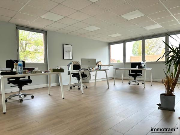 Vente Immeuble 110m 2 - Marcq en Baroeul, Croisé Laroche • Réf. VI741