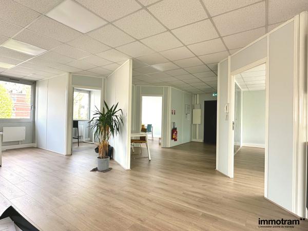 Vente Immeuble 110m 2 - Marcq en Baroeul, Croisé Laroche • Réf. VI741