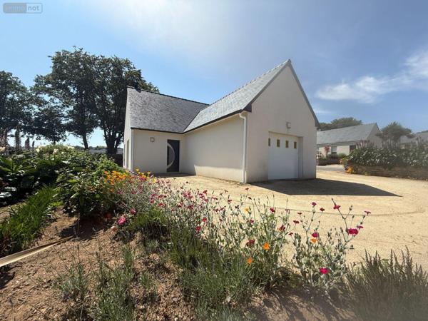 Maison à vendre à Guerlesquin dans le Finistère (29650), ref : 22095MAIS224