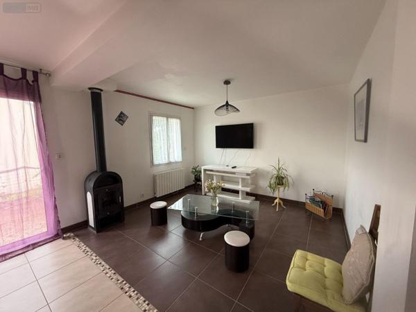 Maison à vendre à Guerlesquin dans le Finistère (29650), ref : 22095MAIS224