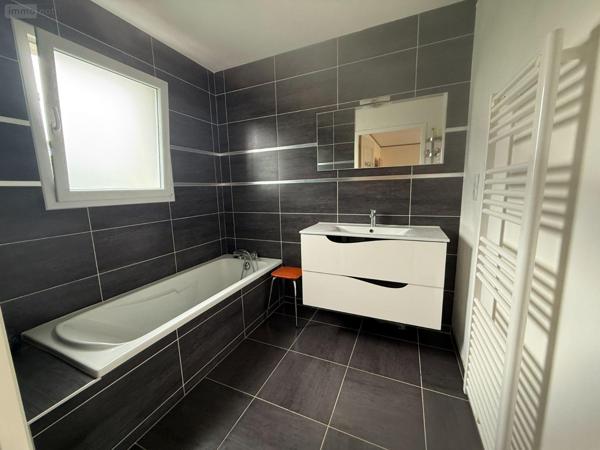 Maison à vendre à Guerlesquin dans le Finistère (29650), ref : 22095MAIS224