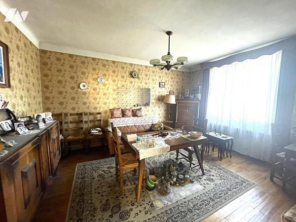 REZE - Butte de Preaud - Maison de type NANTAISE d'env 85m² sur 531m² de terrain