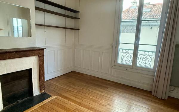 Appartement à vendre    2 pièces • 28,50 m2 Paris 14