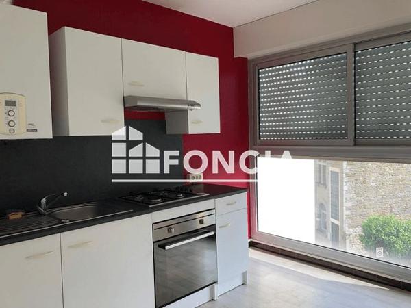 Location Appartement 2 pièces 49.4 m² - 8 ,RUE MGR MORELLE Saint Brieuc 22000