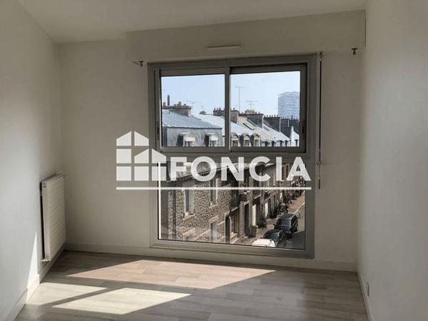 Location Appartement 2 pièces 49.4 m² - 8 ,RUE MGR MORELLE Saint Brieuc 22000