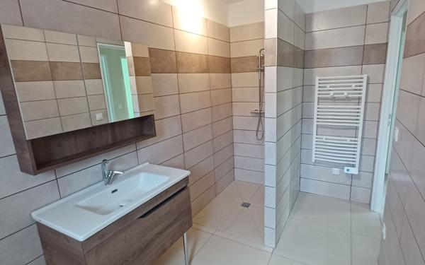 Maison à vendre    5 pièces • 133,70 m2 Bourgoin-Jallieu