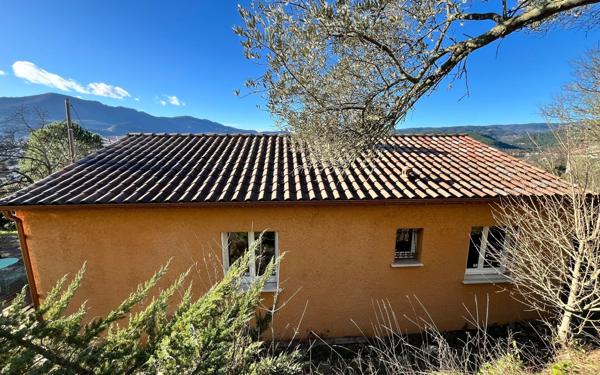 Maison à vendre    3 pièces •  Les Vans