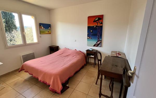 Maison à vendre    3 pièces •  Les Vans