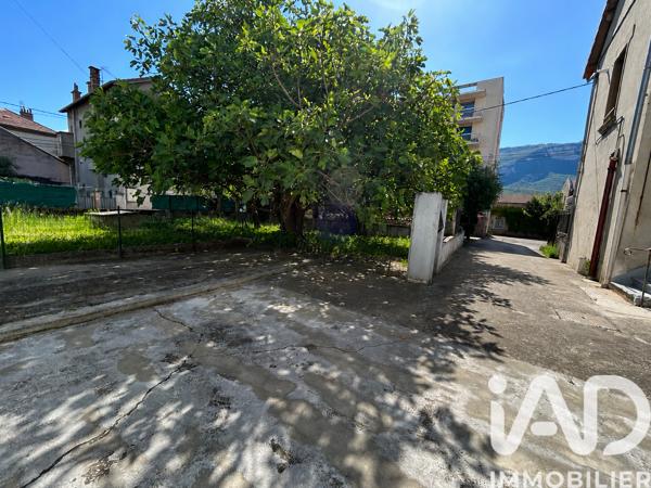 Maison à vendre 5 pièces 137 m² Fontaine