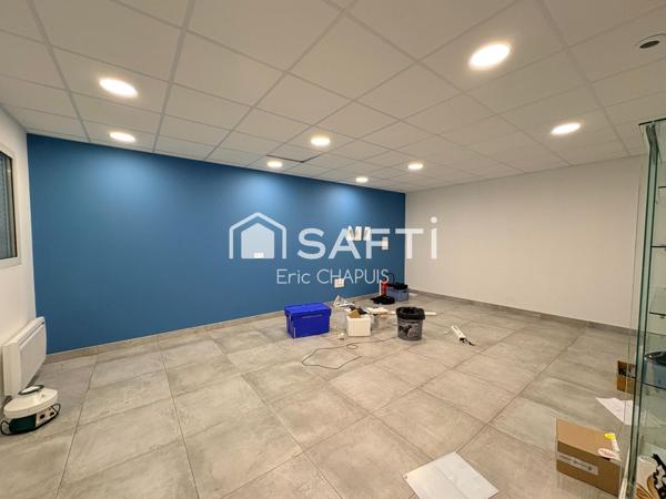 Murs commerciaux 230 m² - Parc d'Activité à St Aubin D’aubigné