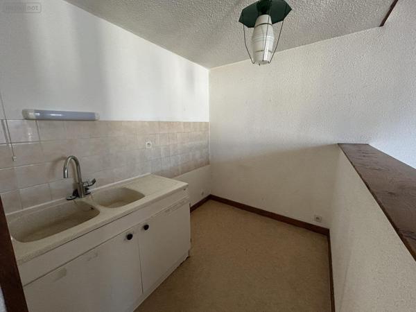 Appartement à louer à Nolay en Côte-d'Or (21340), ref : LA2165-21074