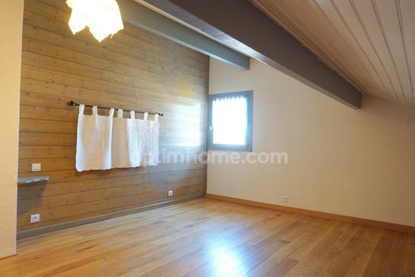 Maison à vendre 6 pièces, de 155 m², dont 4 chambres, VESOUL district (70)