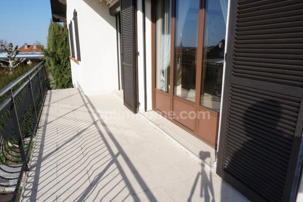 Maison à vendre 6 pièces, de 155 m², dont 4 chambres, VESOUL district (70)
