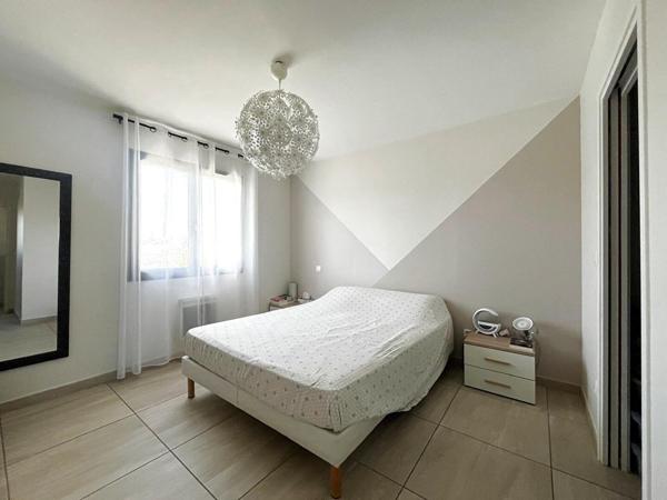 Maison récente à vendre à Caphan ? 125 m², 3 chambres, piscine et terrain de 740 m²