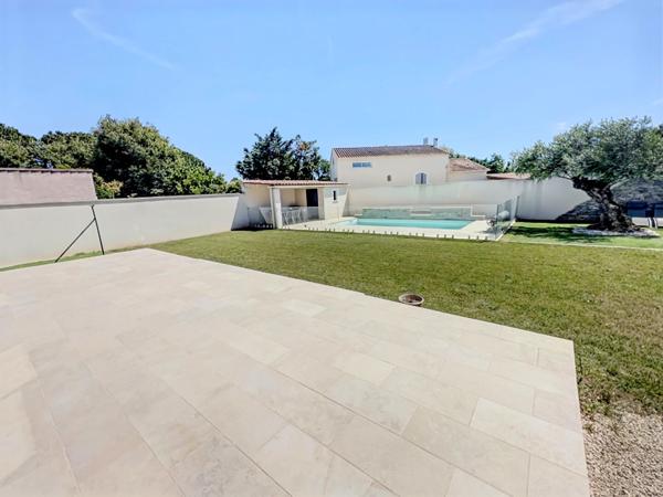 Maison récente à vendre à Caphan ? 125 m², 3 chambres, piscine et terrain de 740 m²