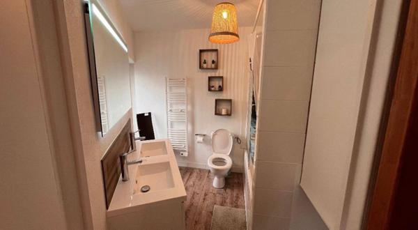 Maison de ville pour nombreux projets