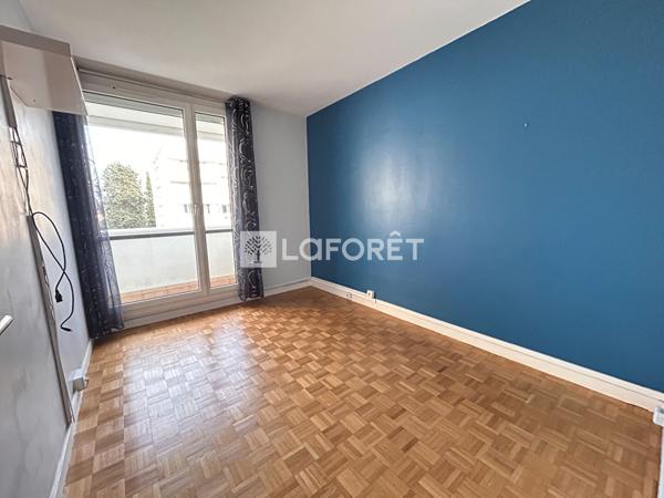 Location appartement Pontault-Combault - 3 pièce(s) - 61 m² - 1 036 €/mois