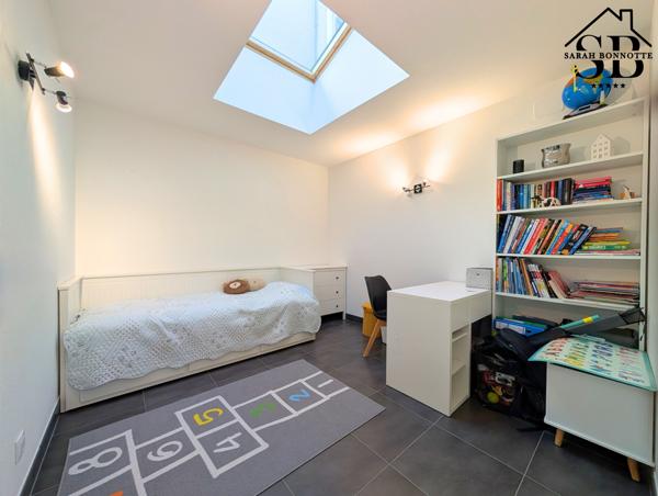 Kembs (68680) Maison contemporaine 2017 terrasse et jardin sans vis-à-vis plein Sud - DPE A / PAC + Clim + panneaux solaires