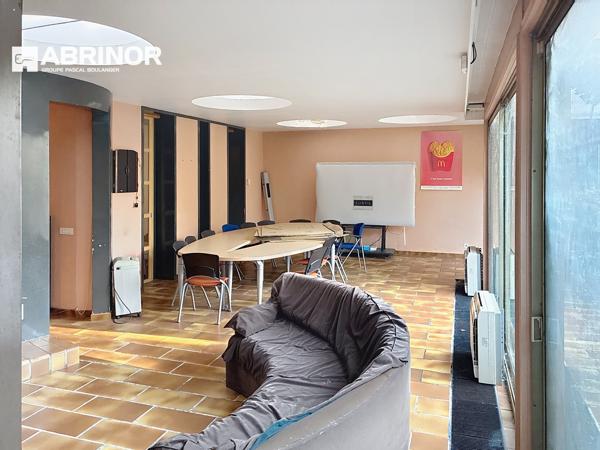 ANZIN - ZONE FRANCHE -PROCHE GARE DE VALENCIENNES ET AXES AUTOROUTIERS ANZIN