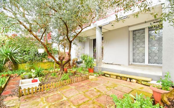 Appartement à vendre    5 pièces • 97 m2 Valence