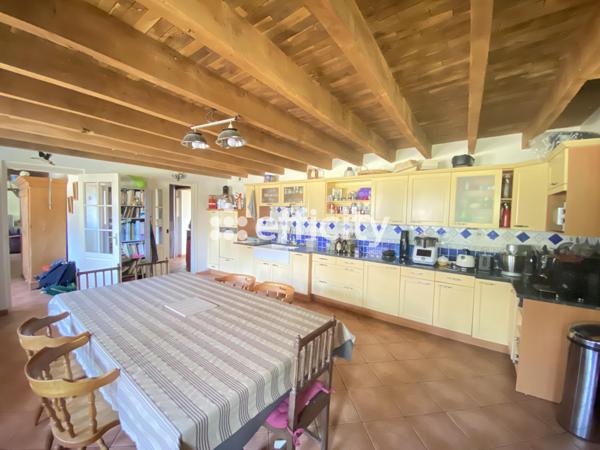 Maison 13 pièces - 395 m² Bien prestige