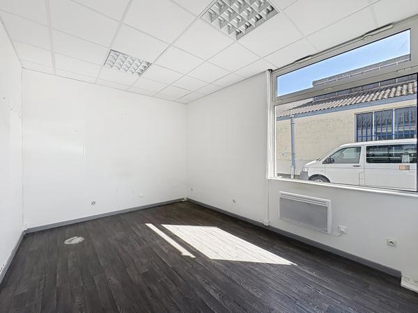 Local d'activité 100m² AULNOY LEZ VALENCIENNES