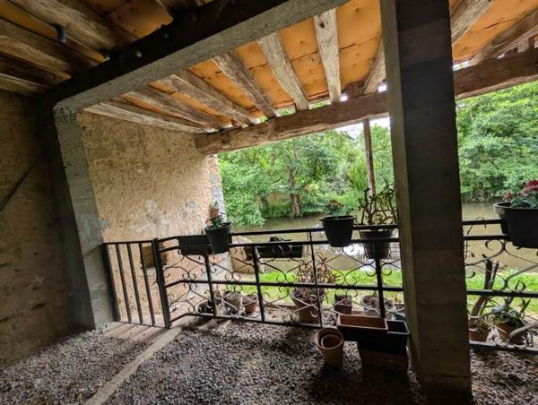 Maison à vendre 149 800 € La Châtre 4 p 172 m² DPE C