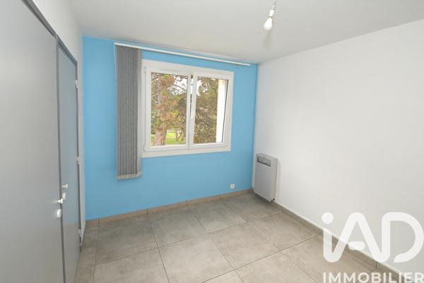 Appartement à vendre 4 pièces 61 m² Bourgoin-Jallieu