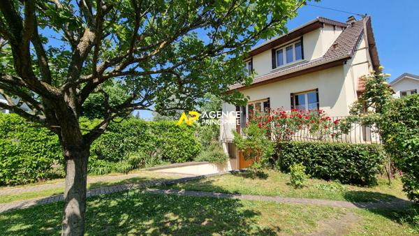 Sartrouville - Les Dix Arpents - Maison 6 pièces 100 m2 avec garage 579 000 € **  - Référence  9564