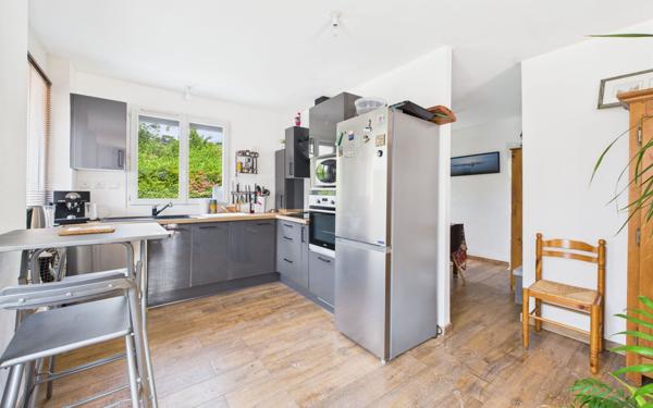 Maison à vendre    3 pièces •  Bassens