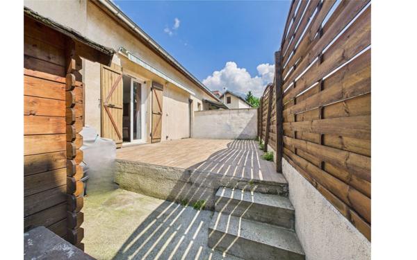 Maison à vendre    3 pièces •  Bassens