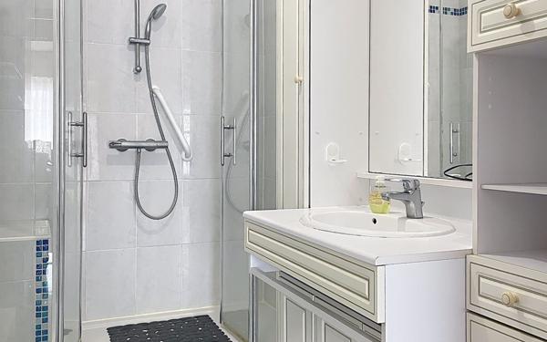 Appartement à vendre    3 pièces •  La Rochelle