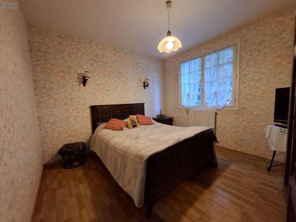 Maison rurale à vendre à Maël-Carhaix dans les Côtes-d'Armor (22340), ref : 22075/MAIS1663