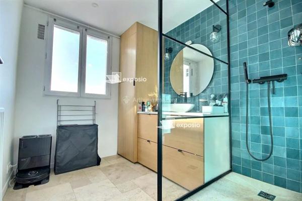 Vente                                                      Appartement
                        
                     3 pièces                      53 m2                     à Asnières-sur-Seine