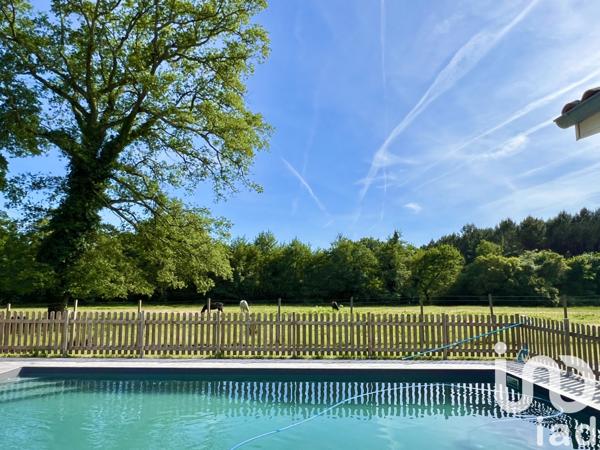 Maison à vendre 8 pièces 201 m² Saint-Vincent-de-Paul