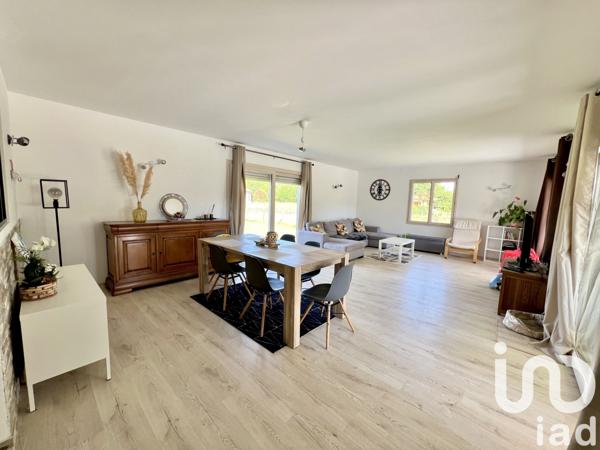 Maison à vendre 8 pièces 201 m² Saint-Vincent-de-Paul