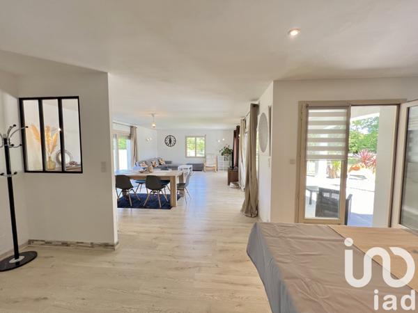 Maison à vendre 8 pièces 201 m² Saint-Vincent-de-Paul