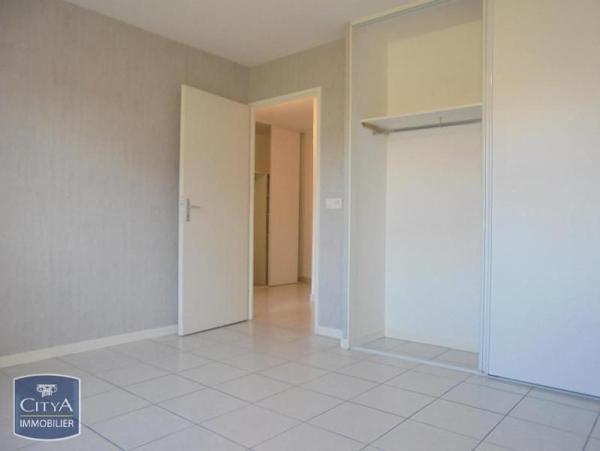 Appartement à louer 2 pièces 54.11m²