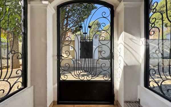 Maison à vendre    5 pièces • 111 m2 Les Pennes-Mirabeau