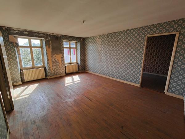 Maison à vendre    6 pièces •  Ronchamp