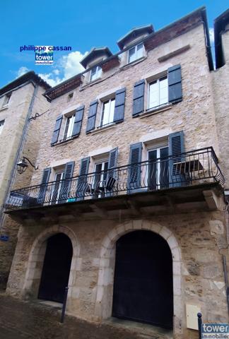 Maison
                                                                                                                                                                                                                                                                                                                        7 pièce(s)                                                                                                                                                                                                          3 chambre(s)                                                                                                                                                                                                          158  m²