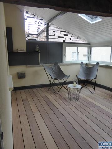 Maison
                                                                                                                                                                                                                                                                                                                        7 pièce(s)                                                                                                                                                                                                          3 chambre(s)                                                                                                                                                                                                          158  m²