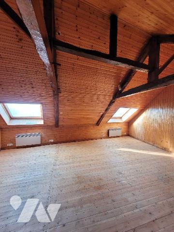 Deux Maisons à vendre à Pleurtuit (35730) en Ille-et-Vilaine (35)

Une maison à usage d'habit...