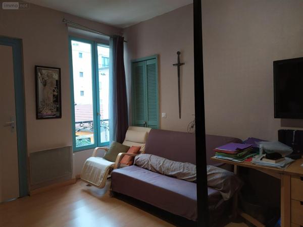 Appartement ancien à vendre à Ivry-sur-Seine dans le Val-de-Marne (94200), ref : CG/285