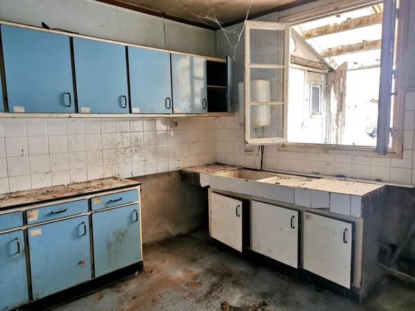 Maison de bourg à rénover, 15 min des plages