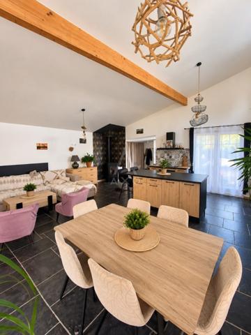 MAISON T3 GARAGE CUISINE D'ETE